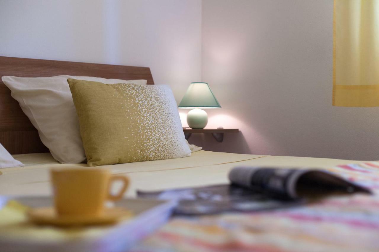 Apartment Helga Лижнян Экстерьер фото
